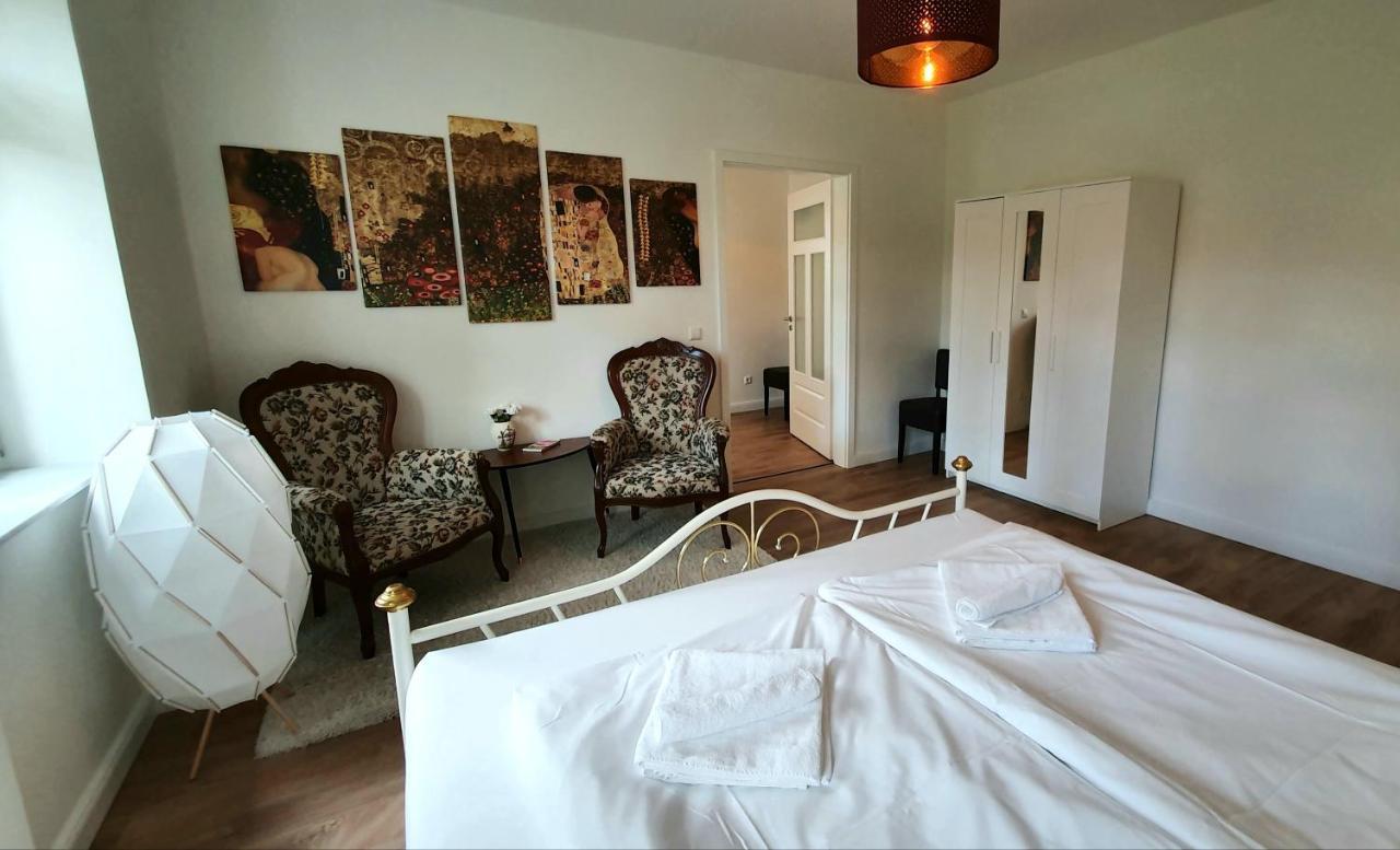 דרזדן Pineapple Apartments Dresdner Heide Mit Garten מראה חיצוני תמונה